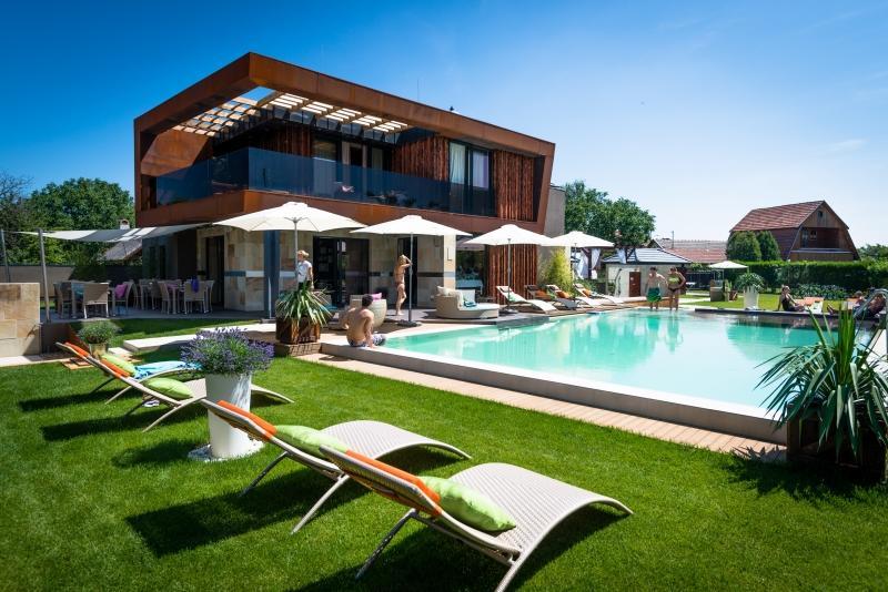 Butik Design Rooms Abádszalók Εξωτερικό φωτογραφία